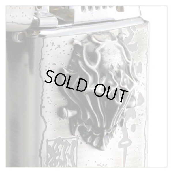 Photo3: GARO 牙狼 魔導輪 Zalva Shield-M Ronson Typhoon Oil Lighter Oxidized Silver Japan Limited (3)