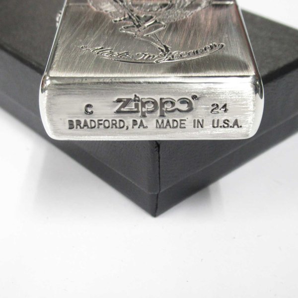 Photo4: Zippo BIOHAZARD RE:2 Resident evil 2 Made in Heaven CAPCOM Used Finish Vintage Feeling Japan Limited Oil Lighter (4)
