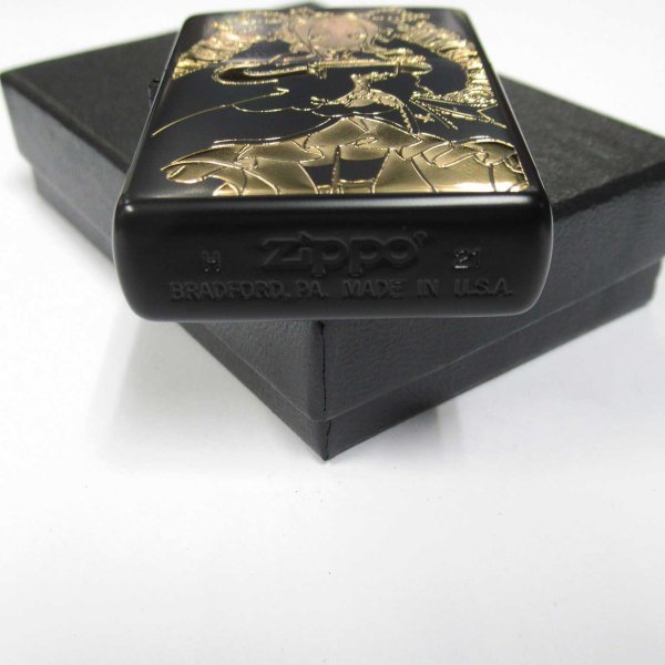 Photo4: Zippo Re:ZERO Starting Life in Another World Beatrice Matte Black Gold Both Sides Etching Japan Limited Oil Lighter (4)