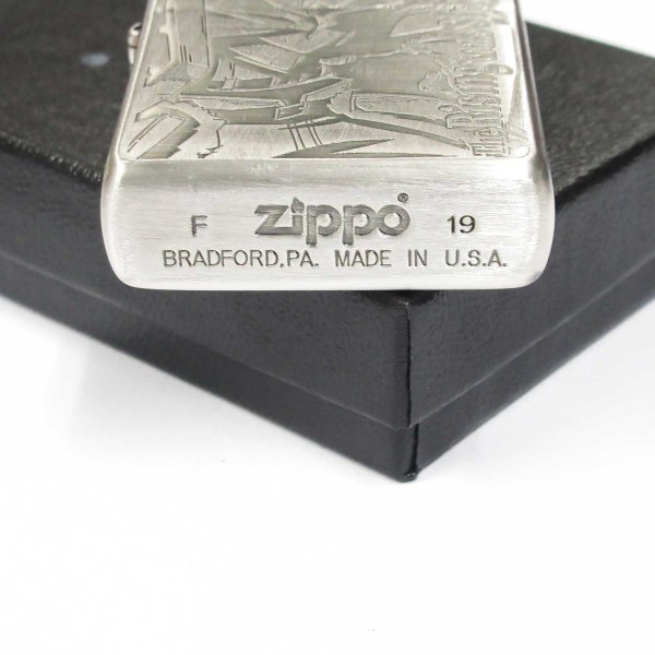 Photo4: Zippo The Rising Of The Shield Hero Naofumi Iwatani Used Finish Feeling Japan Limited Oil Lighter (4)