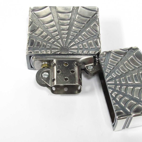 Photo3: Zippo Gothic Spider Web Full Metal Jacket Oxidized Silver Plating Japan Limited 2006 Heavy Weight Oil Lighter (3)