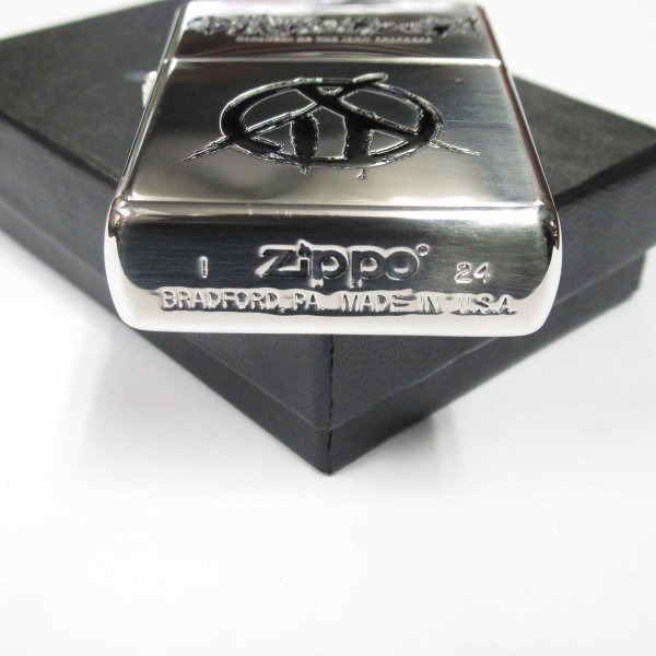Photo4: Zippo Kabaneri of the Iron Fortress Kanji 六根清浄 Silver Mirror Plating Both Sides Etching Japan Limited Oil Lighter (4)