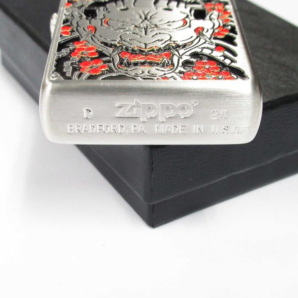 Photo4: Zippo Ryu ga Gotoku 8 Gaiden Goro Majima Hannya Tattoo Like a Dragon Oxidized Silver Both Sides Etching Japan Limited Oil Lighter (4)