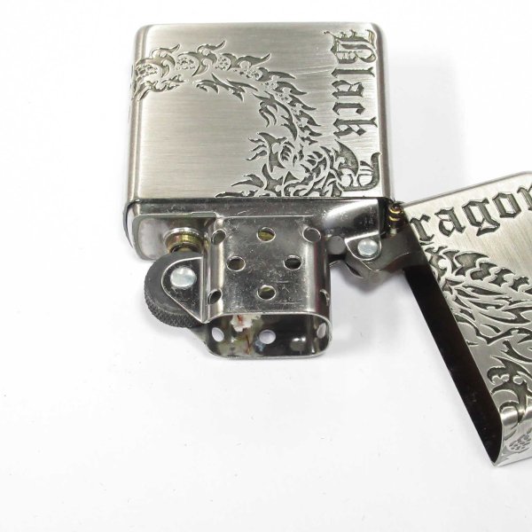 Photo3: Zippo Tribal Tattoo Dragon 2-Sides Etching Oxidized Silver Plating Japan Limited Oil Lighter (3)