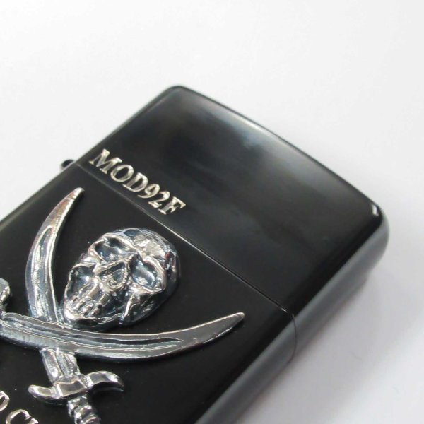 Photo2: Outlet Zippo BLACK LAGOON MOD92F Sword Cutlass Metal Both Sides Etching Japanese Anime Japan Limited Oil Ligter (2)