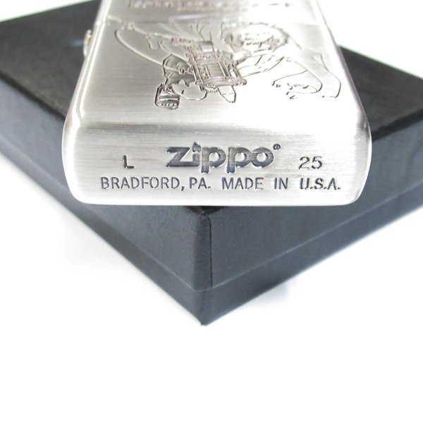 Photo4: Zippo Kabaneri of the Iron Fortress 10th Anniversary Ikoma Oxidized Silver Plating Both Sides Etching Japan Limited Oil Lighter (4)