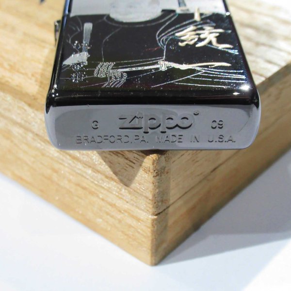 Photo5: Outlet Zippo Sengoku Busho Ieyasu Tokugawa Samurai Kanji 天下統一 徳川家康 Both Sides Etching Black Nickel Japan Limited Oil Lighter (5)