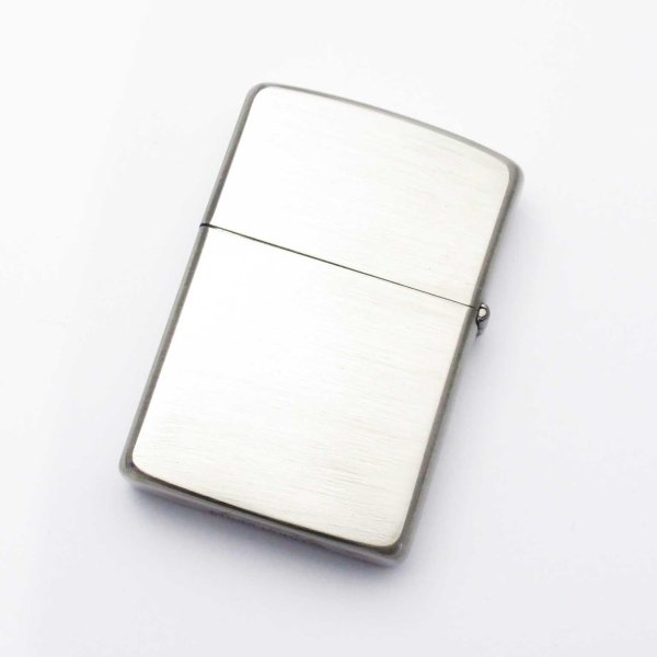 Photo2: Vintage Zippo Maison Ikkoku Kyoko Otonashi Italic Bottom 1989 Etching Antique Nickel Japan Limited Oil Lighter (2)