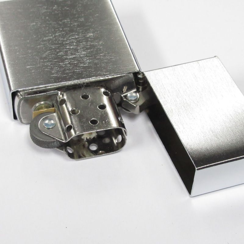 ZIPPO Vintage Brush Chrome | Zippo Street Chrome Replica